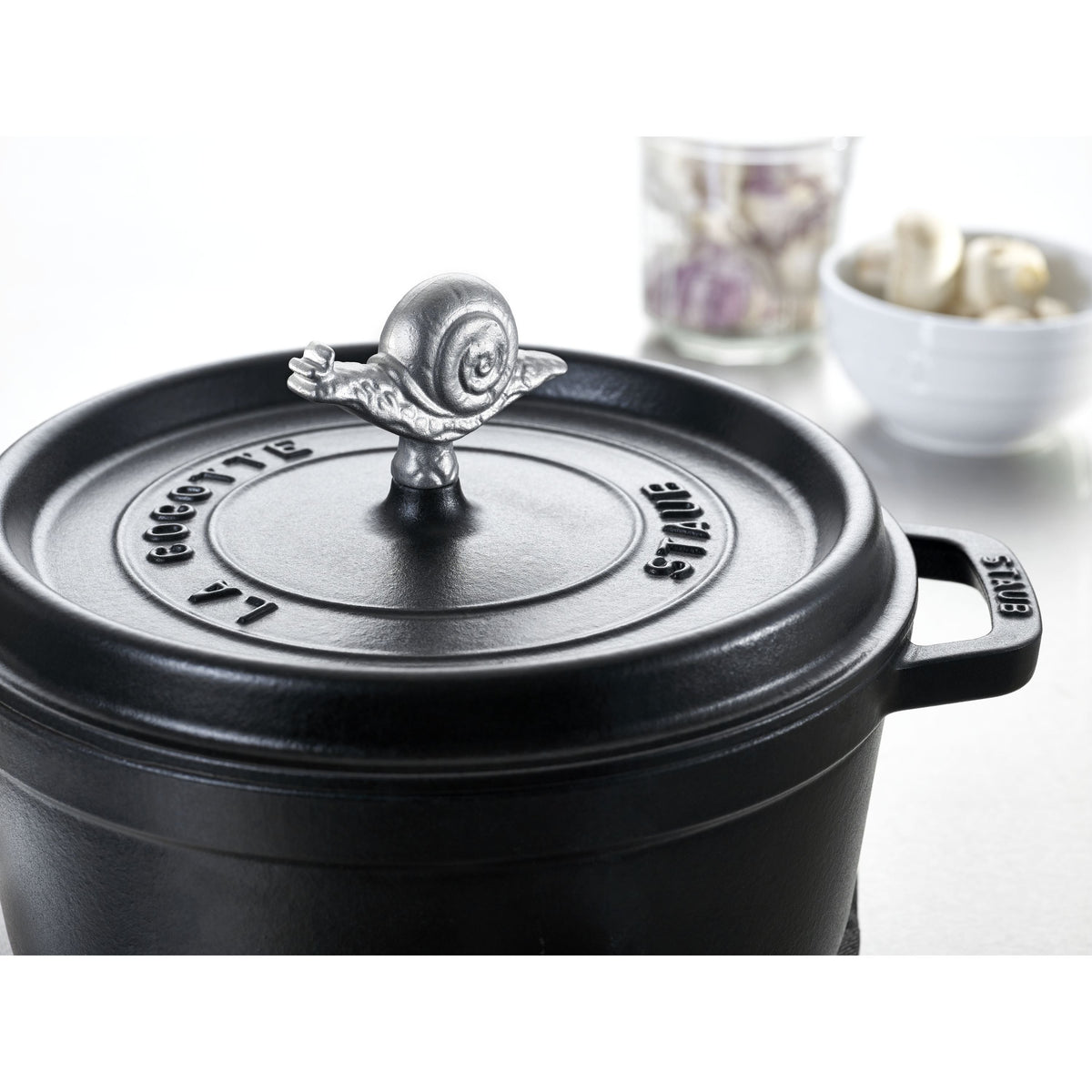 STAUB Stainless Steel Snail Knob