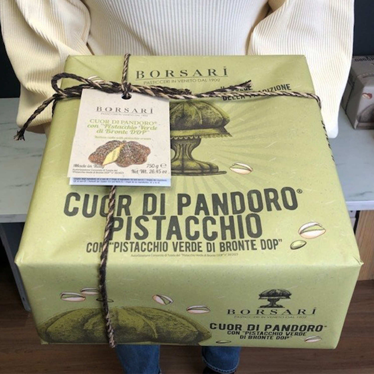 Pandoro Heart With Bronte Pistachio Cream-Gift Wrapped, 750gm