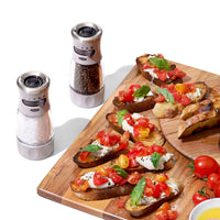 Adjustable Mess-Free Salt Grinder