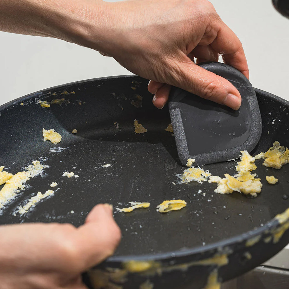 Soft Grip Pan Scraper, 1 pc