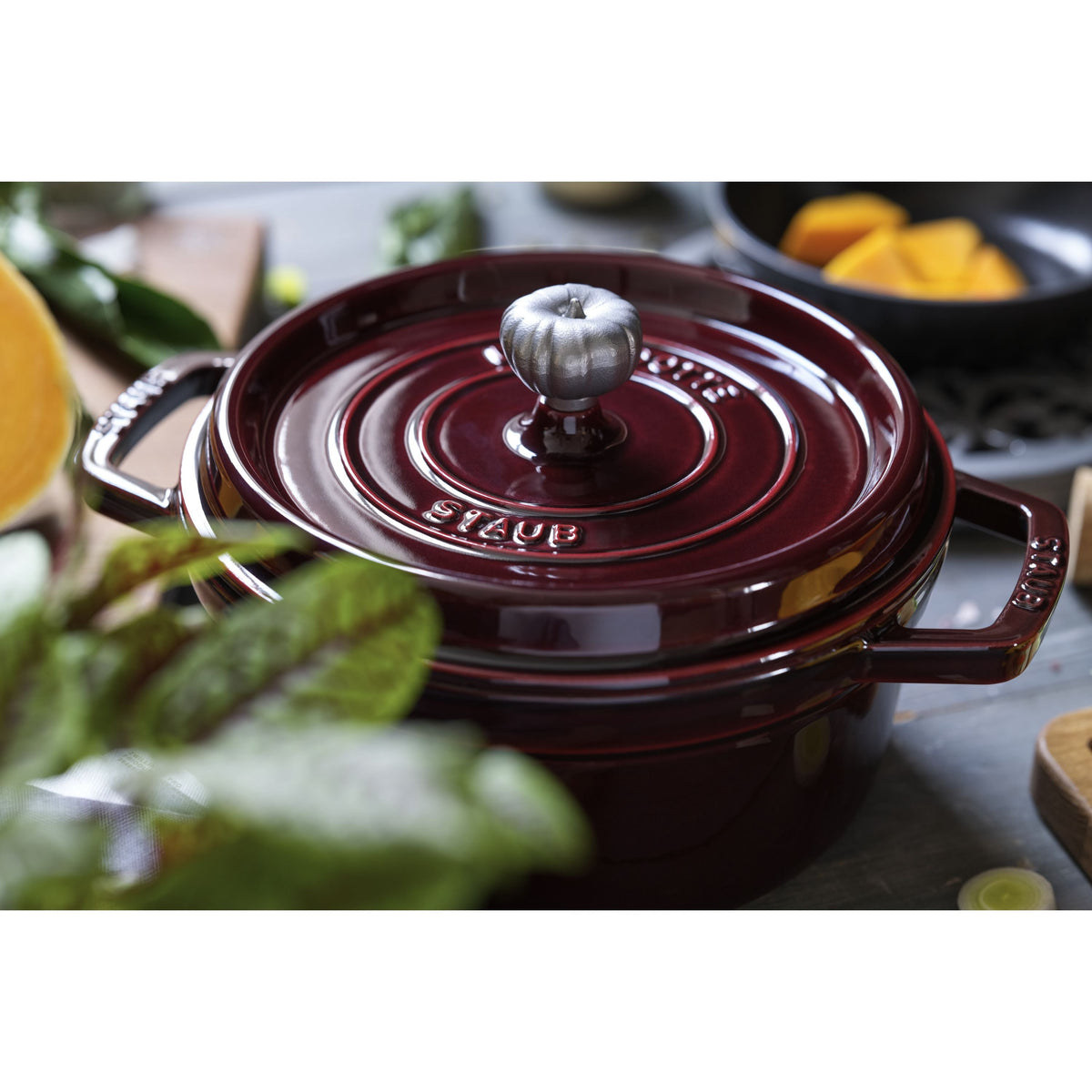 STAUB La Cocotte 3.7 L Cast Iron Round Cocotte, Grenadine-Red-3