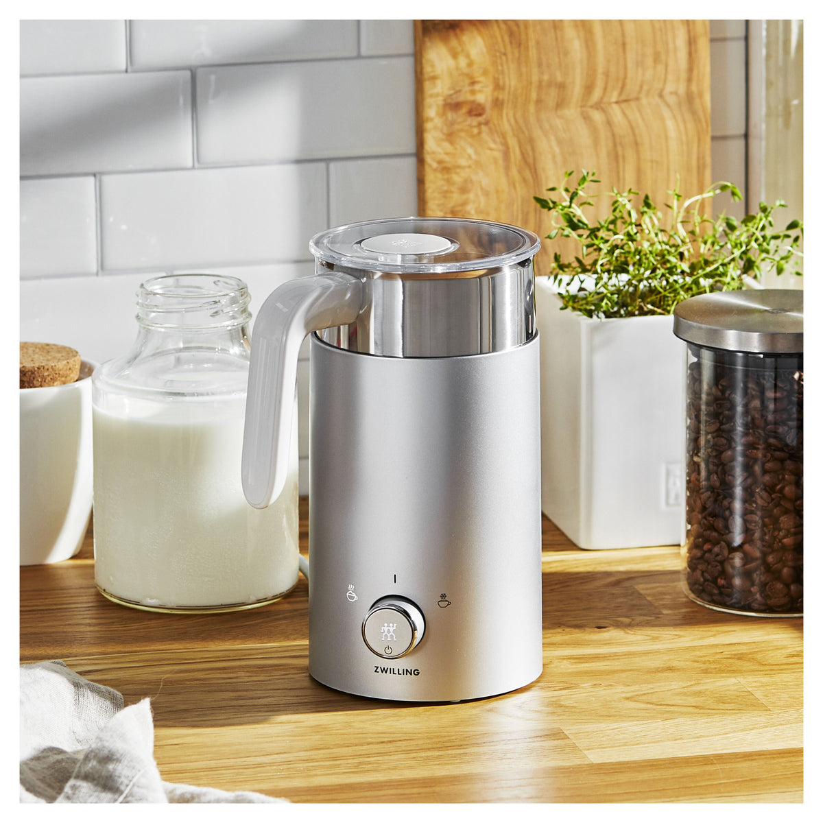 ZWILLING Enfinigy Milk Frother, 400 mL, Silver