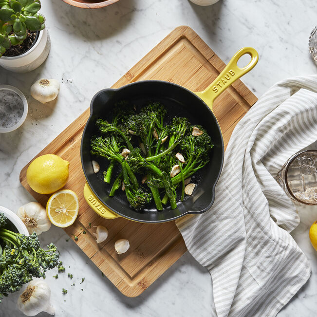 8.5 Inch Round Cast Iron Fry Pan