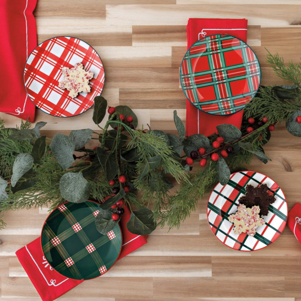 Holiday Plaid Appetizer Plates, Set of 4