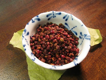 Sumac Berries, Ground