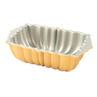 Nordic Classic Fluted Loaf Pan