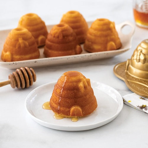 Nordic Beehive Cakelet Pan